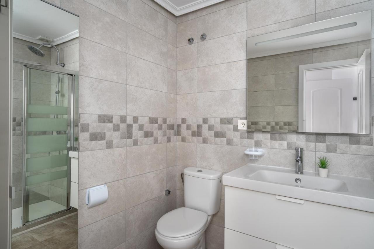 Stunning 3Br Flat Near Beach And Puerto Marina By Costarentals - Ref 150 Benalmádena Εξωτερικό φωτογραφία